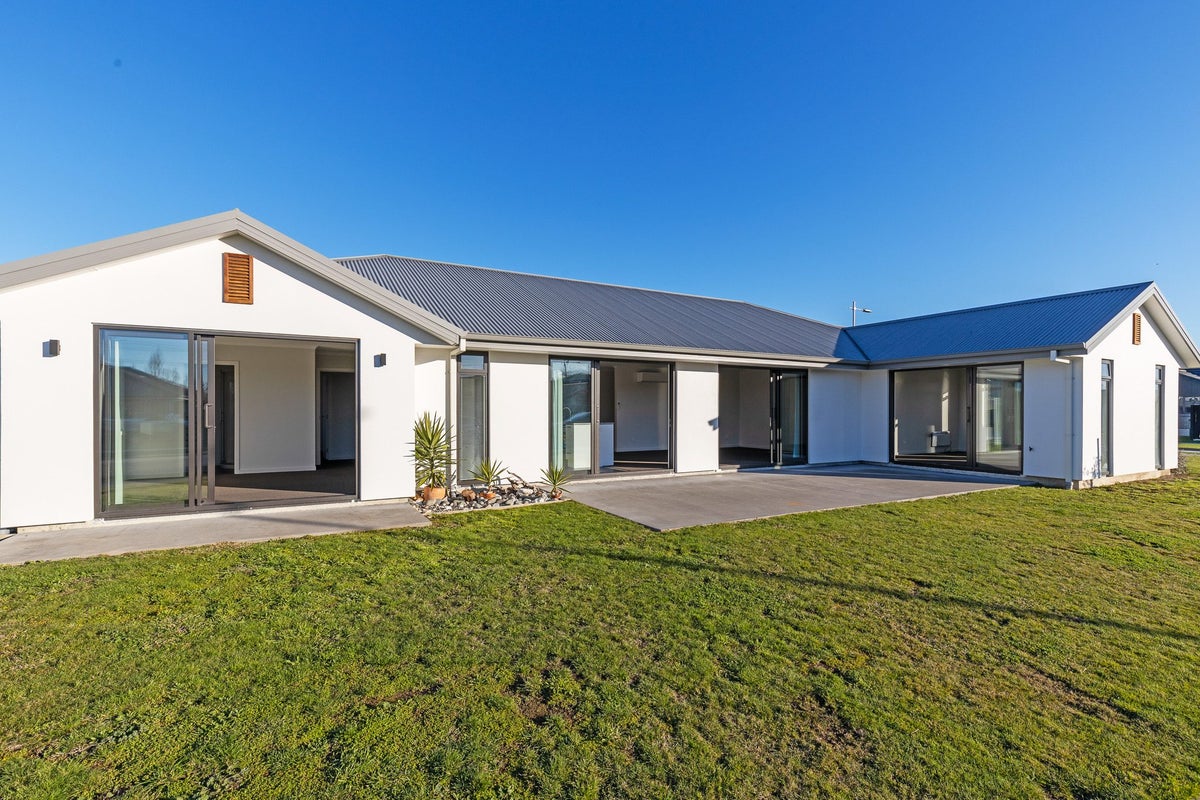17 Harvard Road, Burleigh, Blenheim - Carousel 26