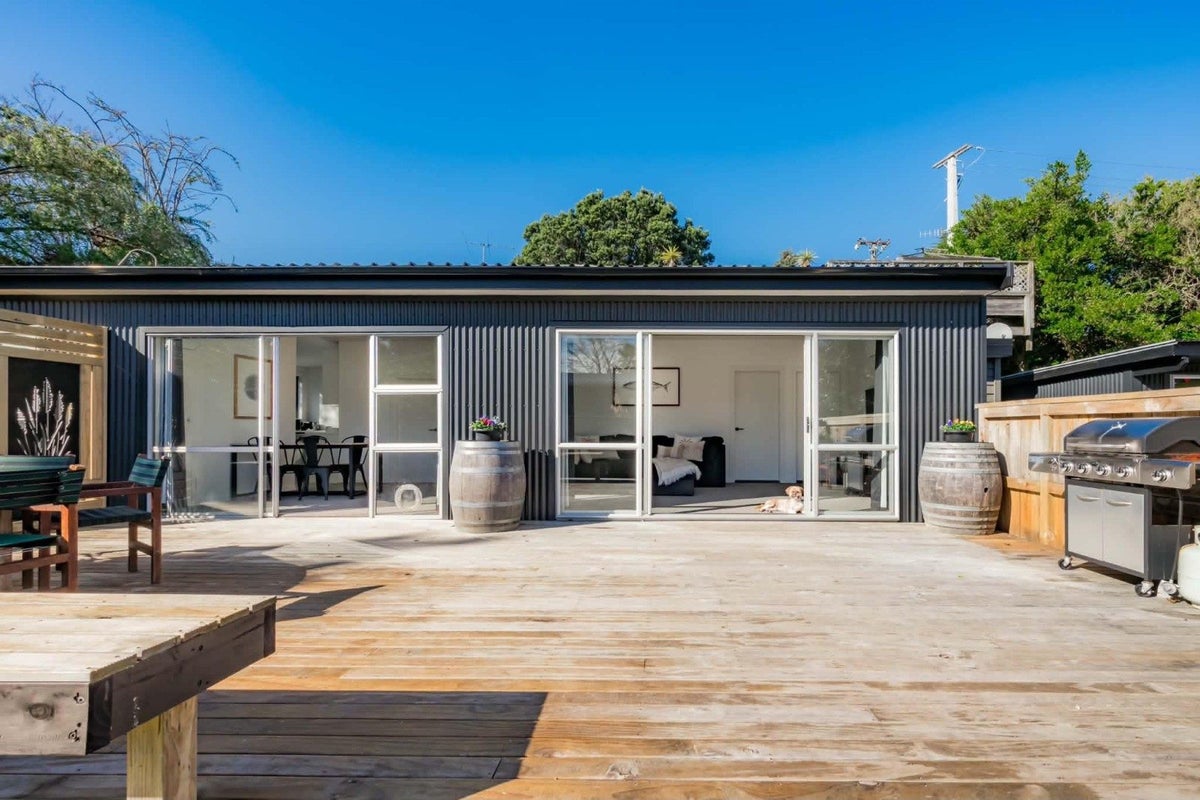 7 Martin Road, Paraparaumu Beach, Kapiti Coast, Wellington - Carousel 20