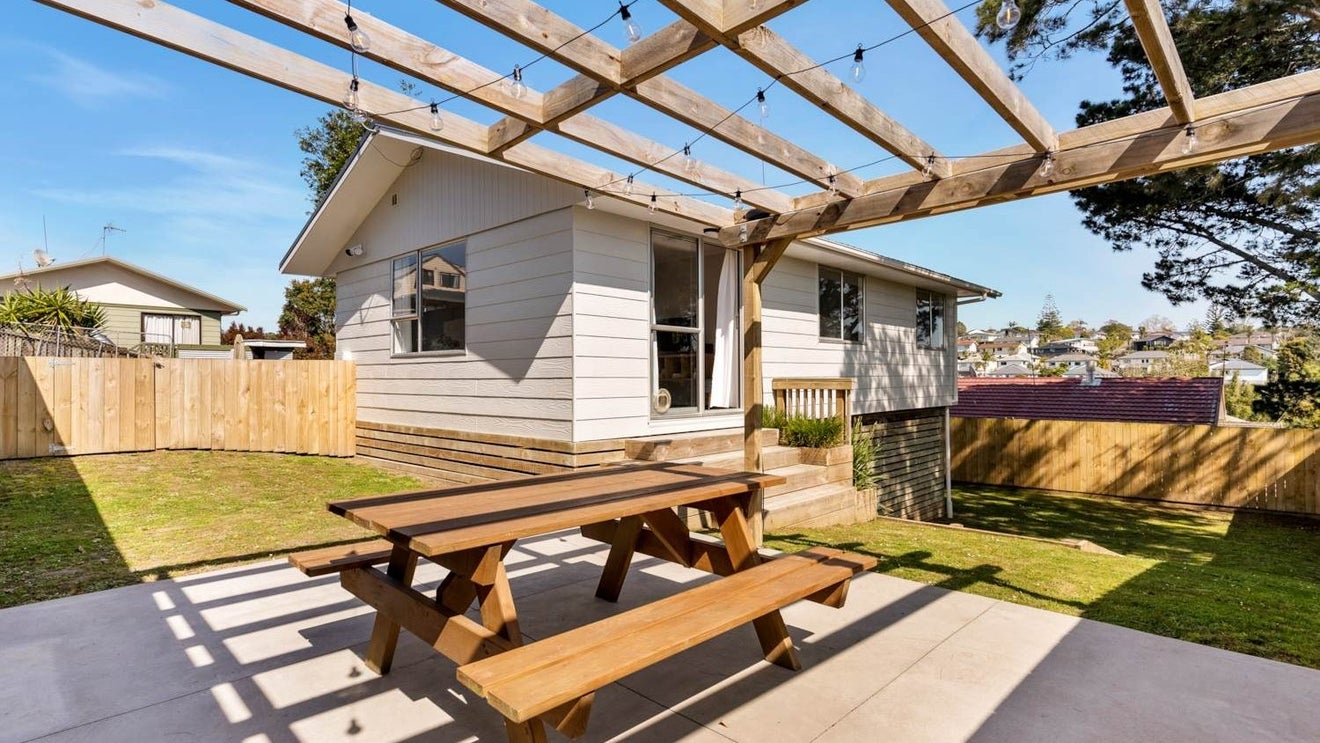 63A Rosier Road, Glen Eden, Auckland - Carousel 1