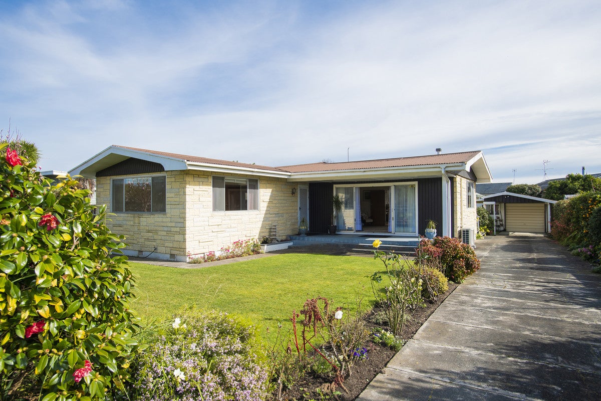 16 Elsthorpe Avenue, Mangapapa, Gisborne - Carousel 1