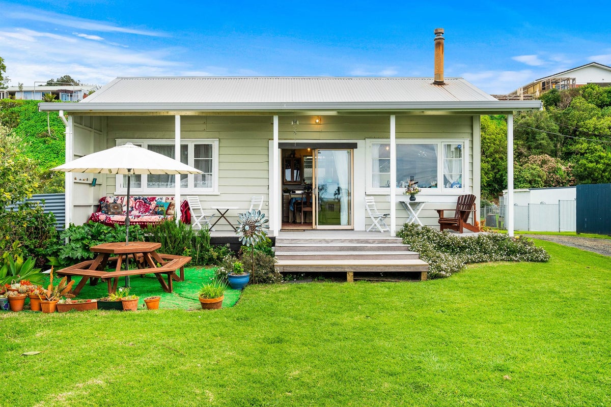 22 Princes Road, Ruakaka - Carousel 1
