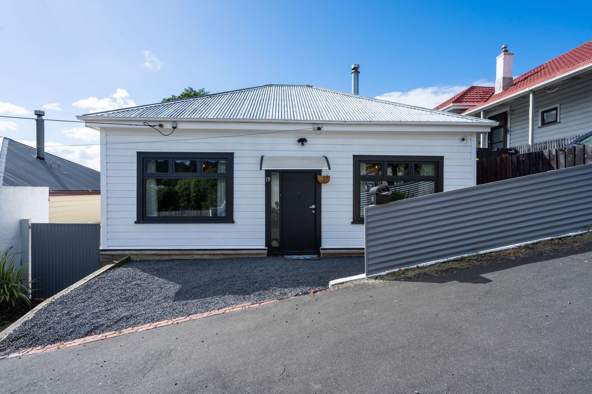 19 Cole Street, Caversham, Dunedin - Carousel 21