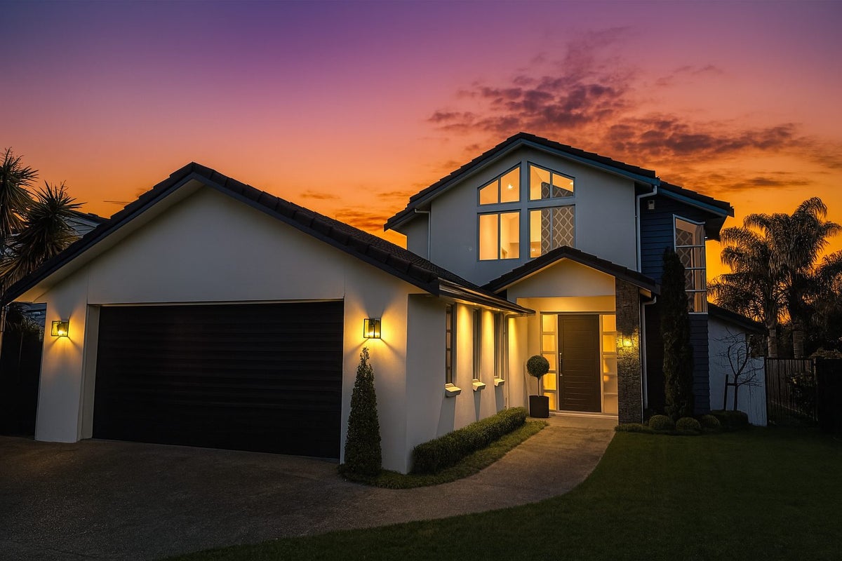 23 Corsica Way, Karaka, Franklin, Auckland - Carousel 1