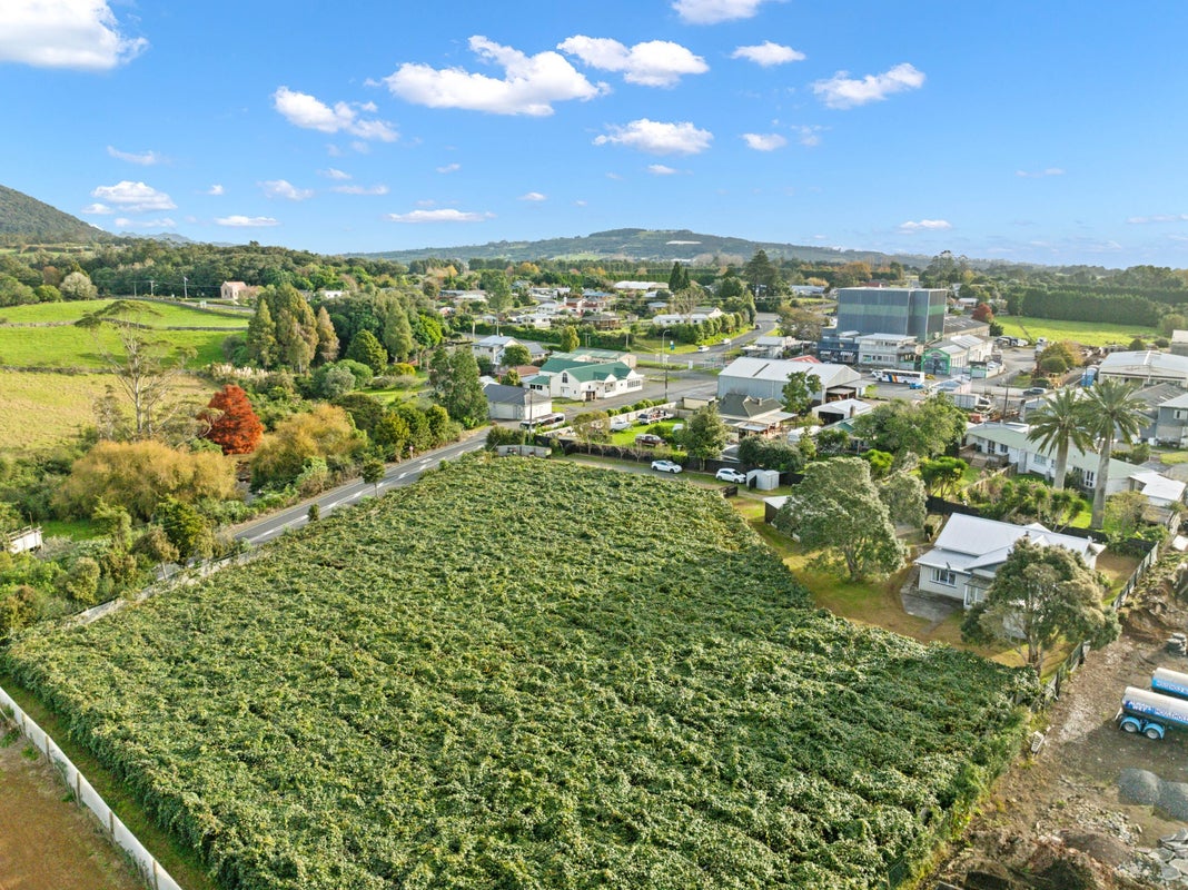 988 Otaika Valley Road, Whangarei - Carousel 1