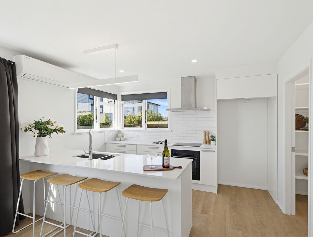 25 Tuckers Road, Redwood, Christchurch - Carousel 2