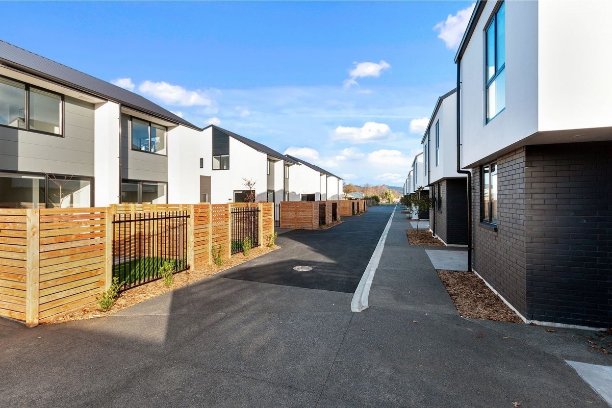 4 Verlamio Lane, Edgeware, Christchurch - Carousel 14