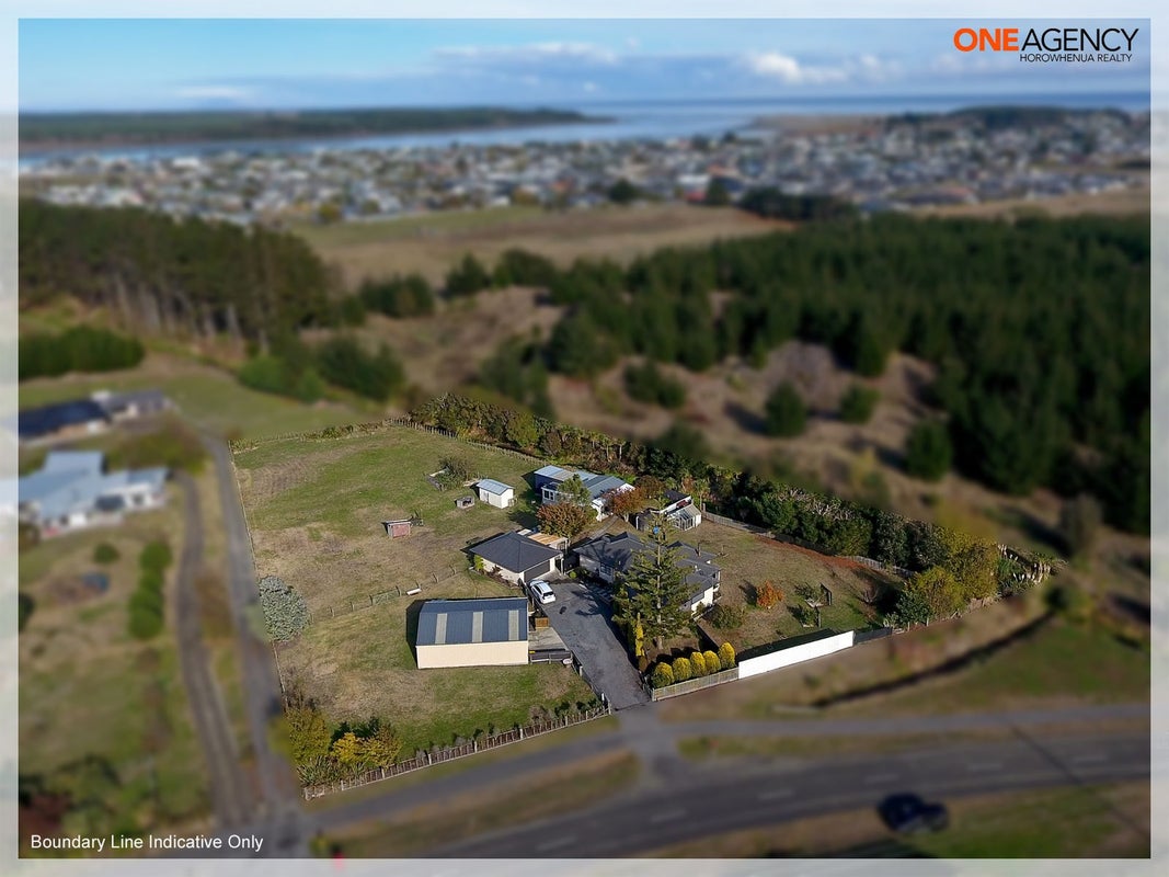 131 Palmer Road, Foxton Beach, Foxton - Carousel 1