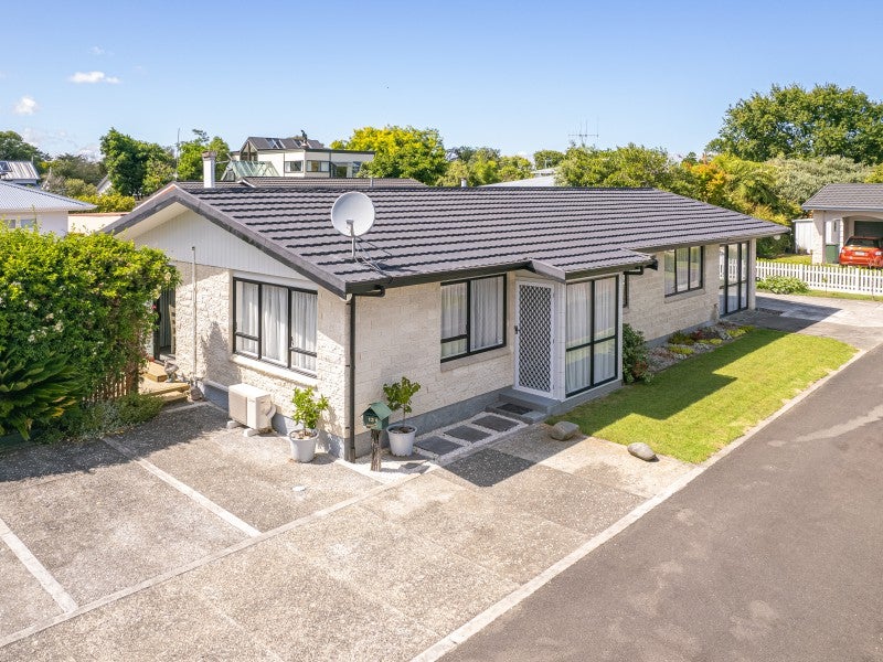13B Virginia Road, Saint Johns Hill, Whanganui - Carousel 1