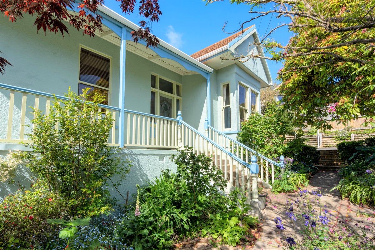 19 Calder Avenue, North East Valley, Dunedin - Carousel 1