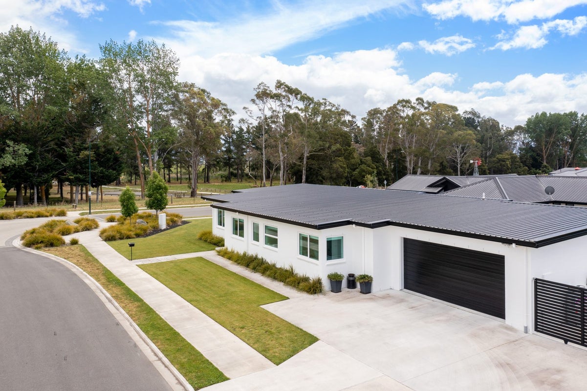 101 Turnbull Drive, Witherlea, Blenheim - Carousel 1