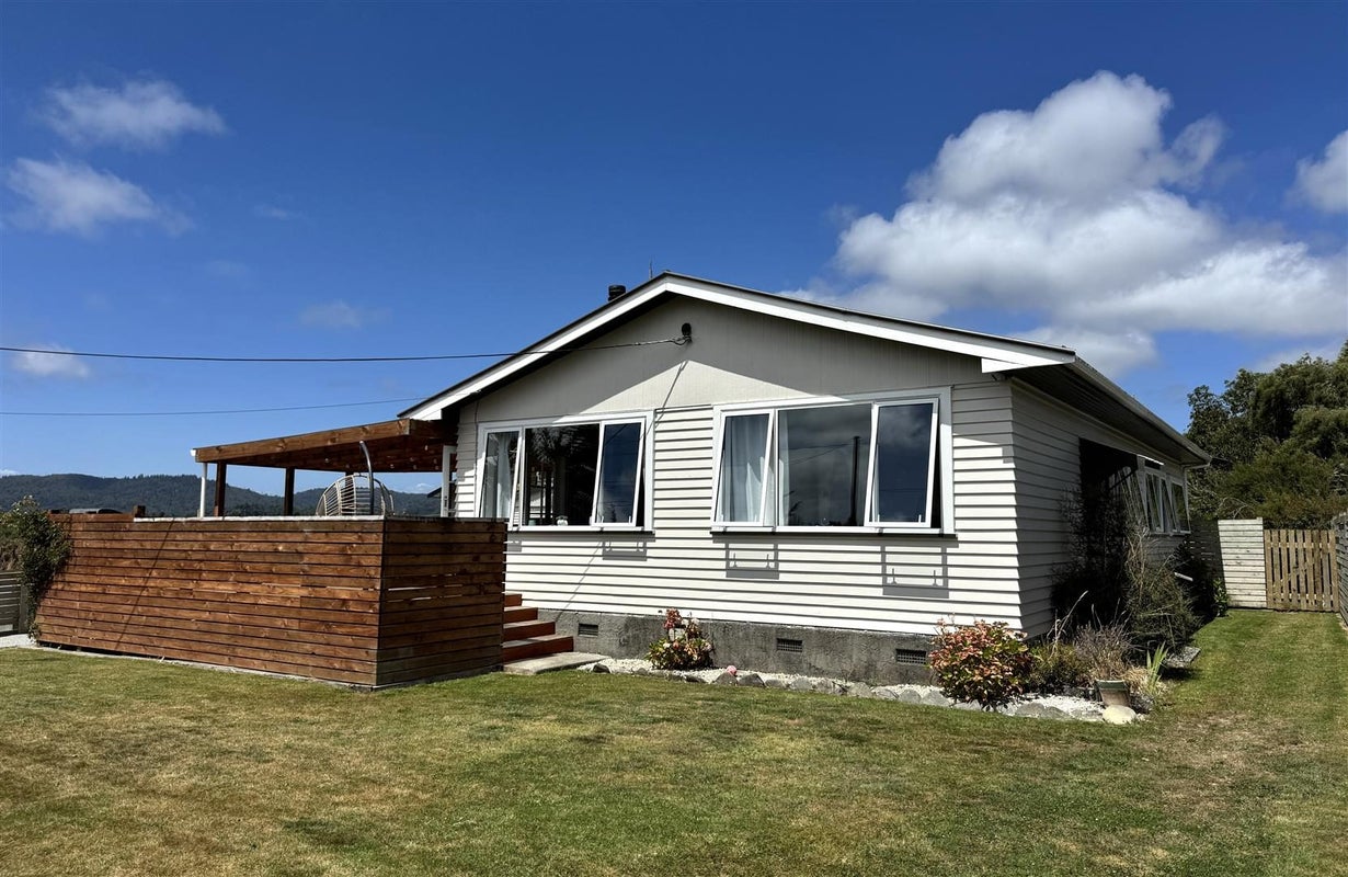 448 Main Road, Kaiata, Greymouth - Carousel 1