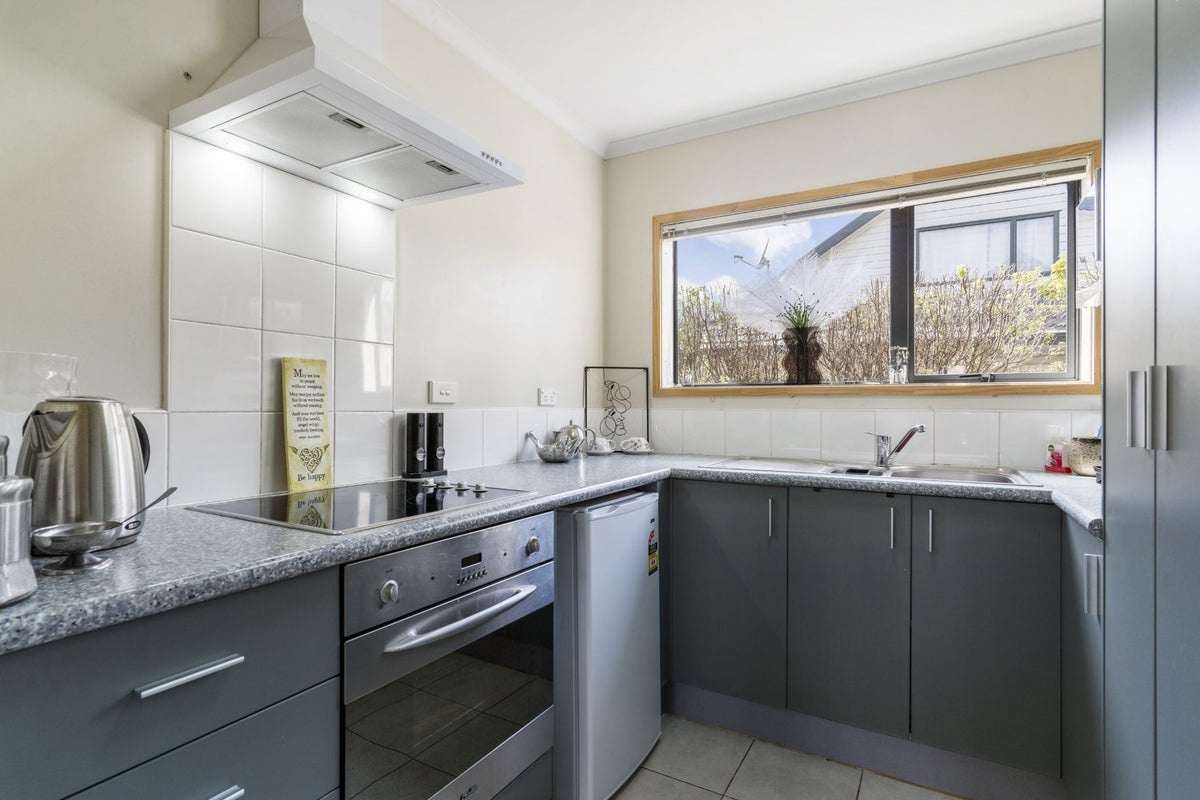 116/172 Mcleod Road, Te Atatu South, Auckland - Carousel 2