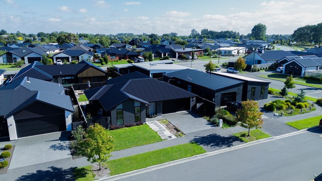 23 Spalling Road, Halswell, Christchurch - Carousel 18