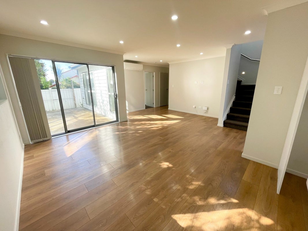 161D Taylor Street, Blockhouse Bay, Auckland - Carousel 2
