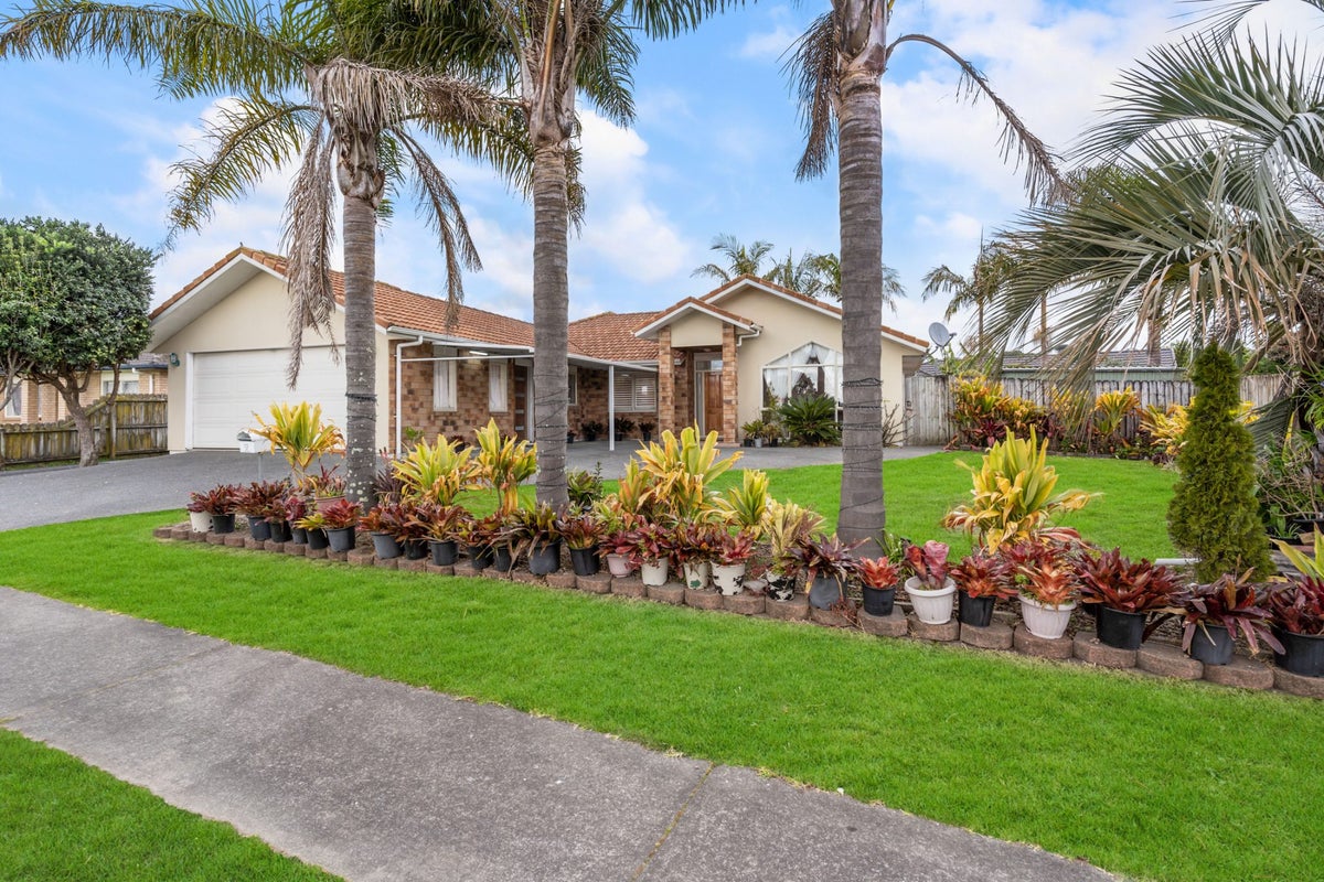 13 Tir Conaill Avenue, Flat Bush, Manukau City, Auckland - Carousel 2