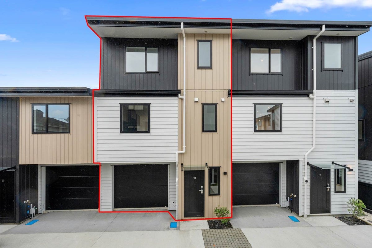 10/13 Arawa Street, New Lynn, Auckland - Carousel 1