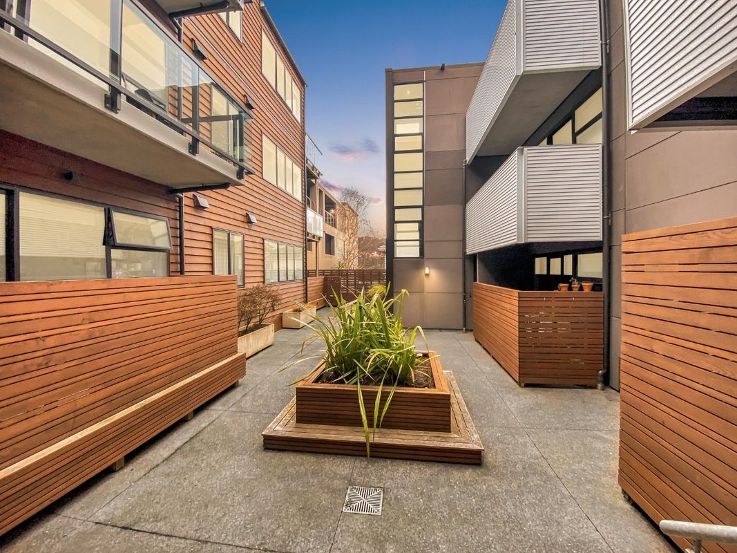 205/181 Tasman Street, Mount Cook, Wellington - Carousel 14
