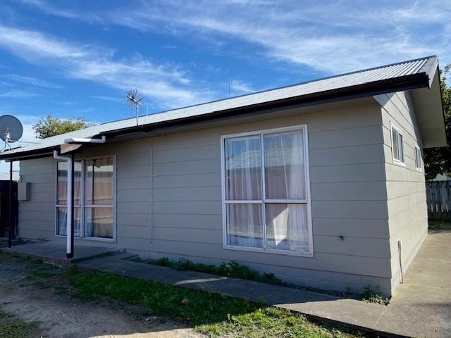 3B Raleigh Place, Flaxmere, Hastings - Carousel 2