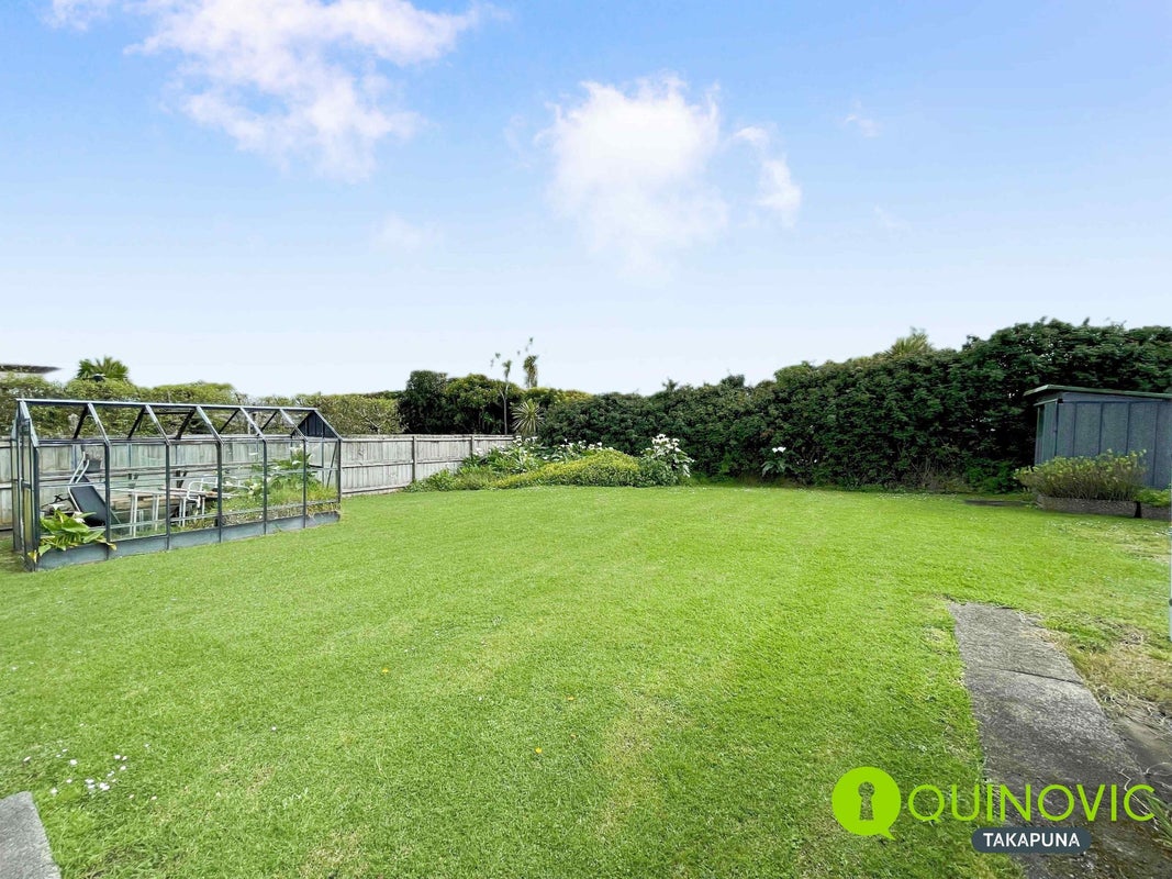 10 Westwell Road, Belmont, Auckland - Carousel 7