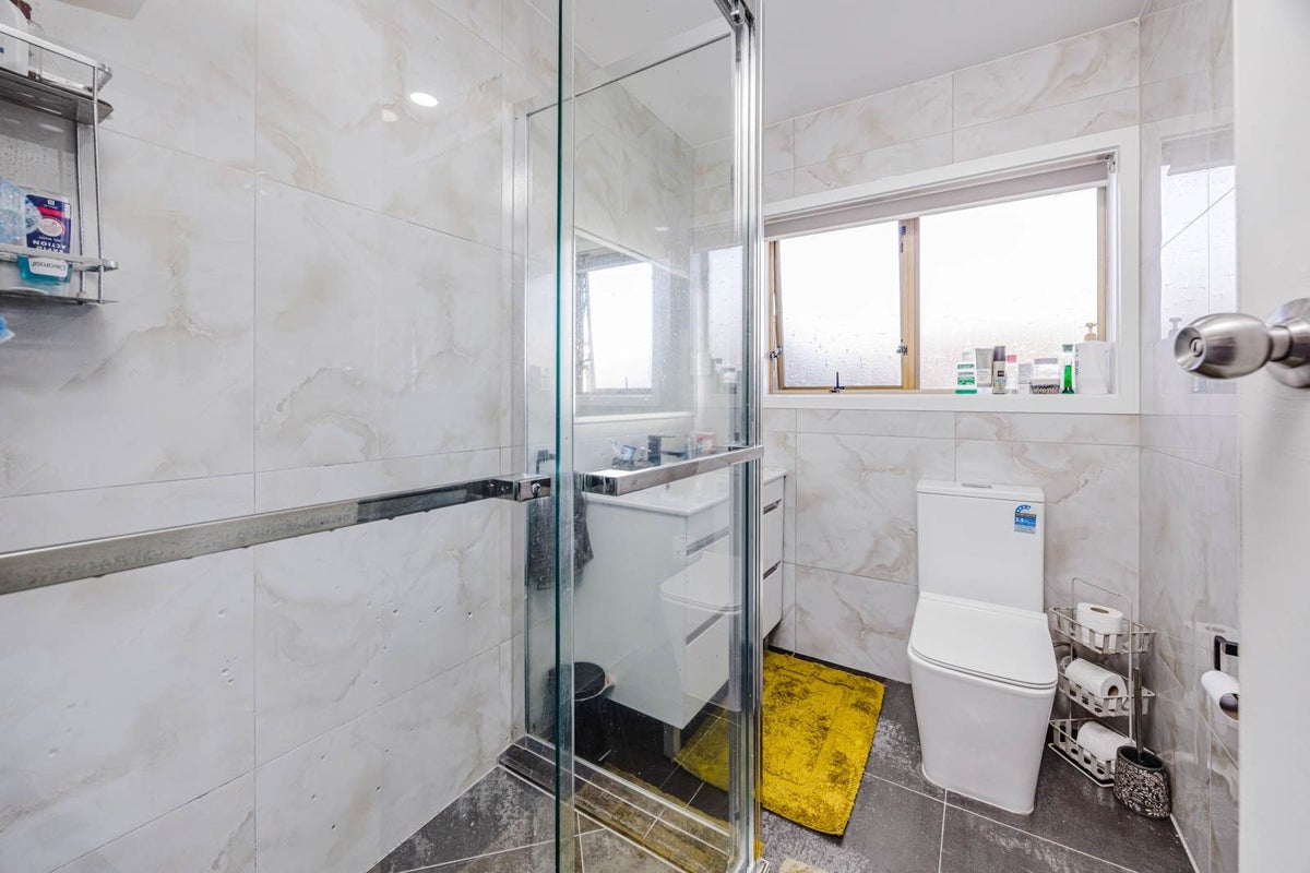 3/5 Avis Avenue, Papatoetoe, Auckland - Carousel 16