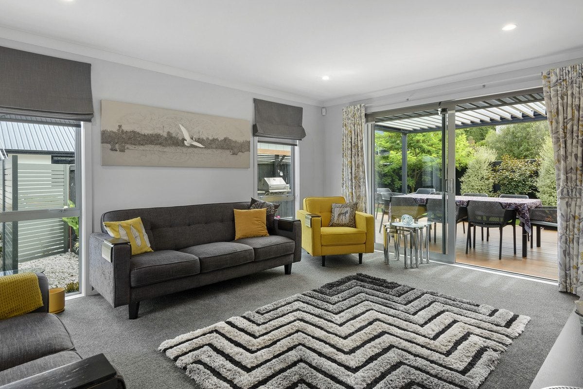 4 Aubrey Lane, Cracroft, Christchurch - Carousel 2