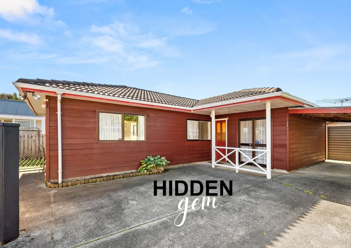 2/10 Purser Grove, Fairfield, Lower Hutt - Carousel 1