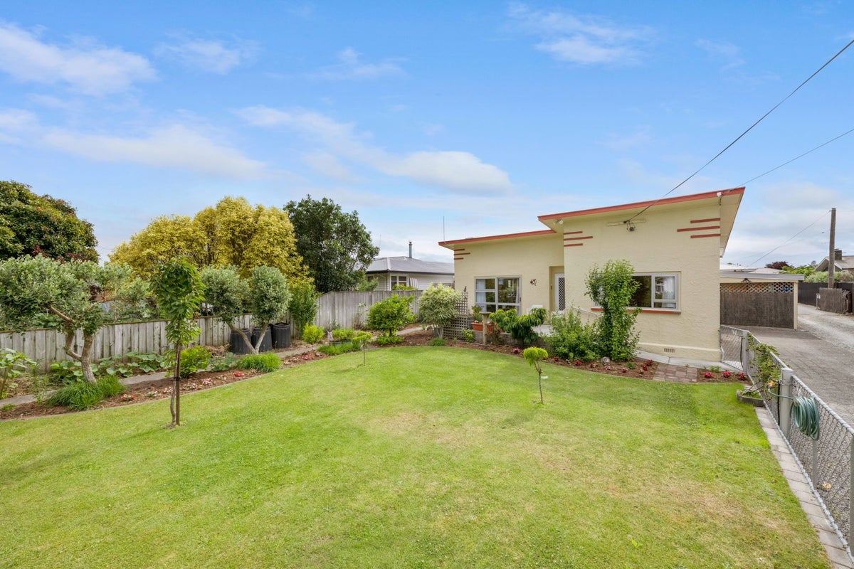 97 Howick Road, Redwoodtown, Blenheim - Carousel 1