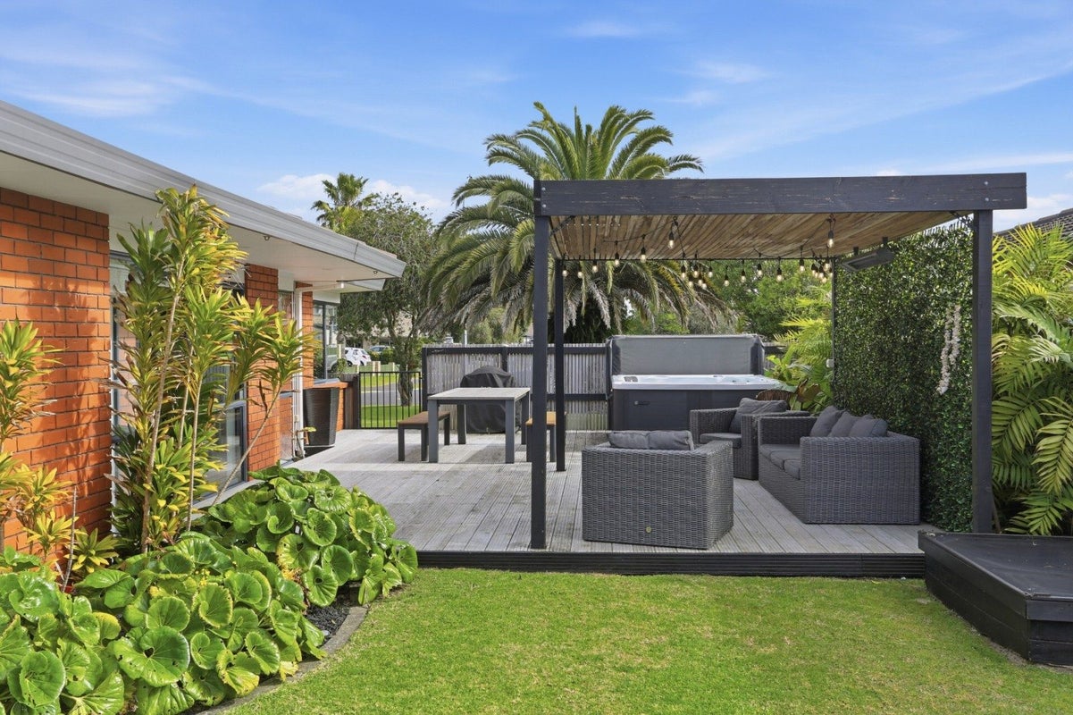 66 Ocean Crest, Papamoa, Tauranga, Bay Of Plenty - Carousel 2