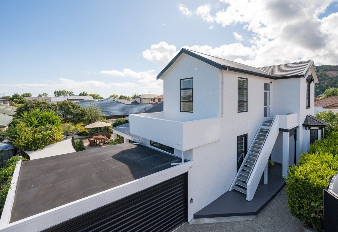 35A Grove Street, The Wood, Nelson - Carousel 2