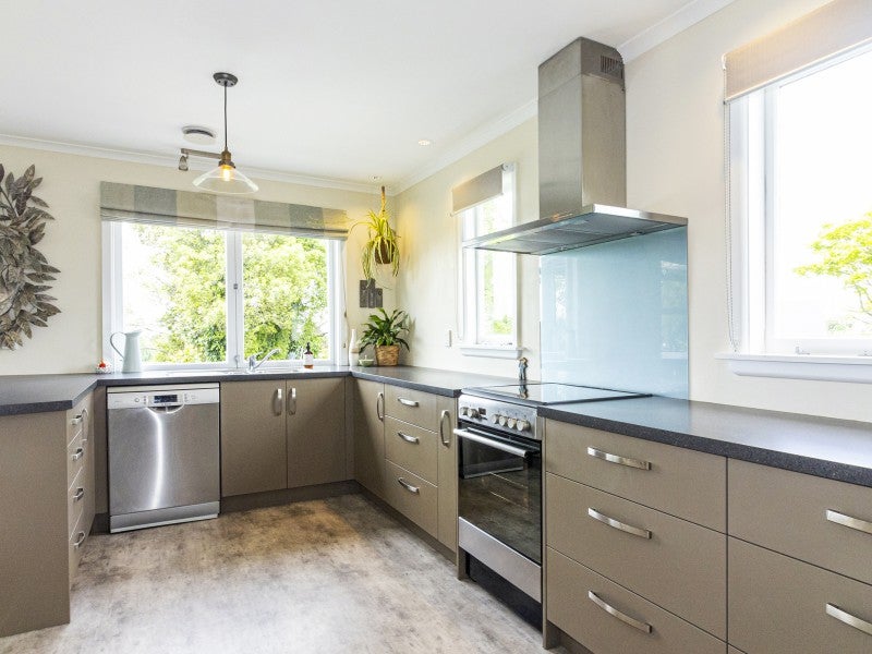196 Downs Road, Geraldine Downs - Carousel 2