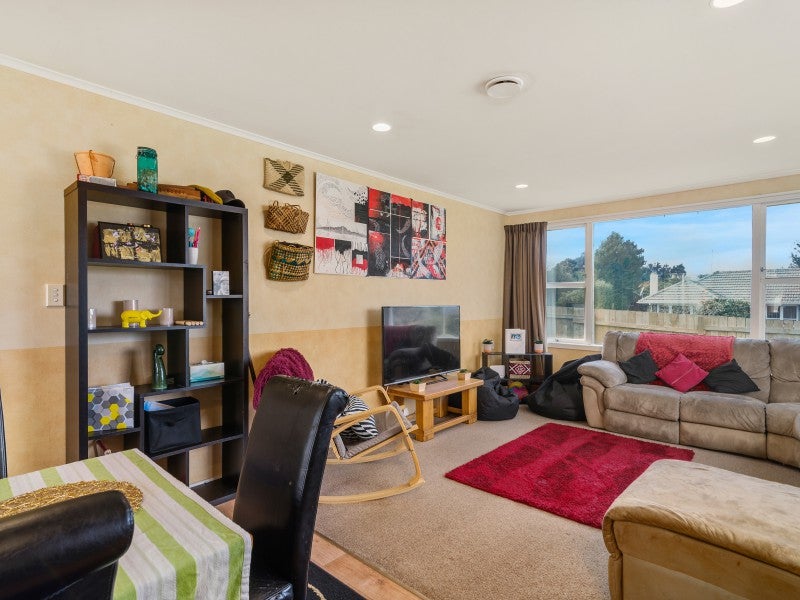 3 Henry Street, Western Heights, Rotorua - Carousel 2