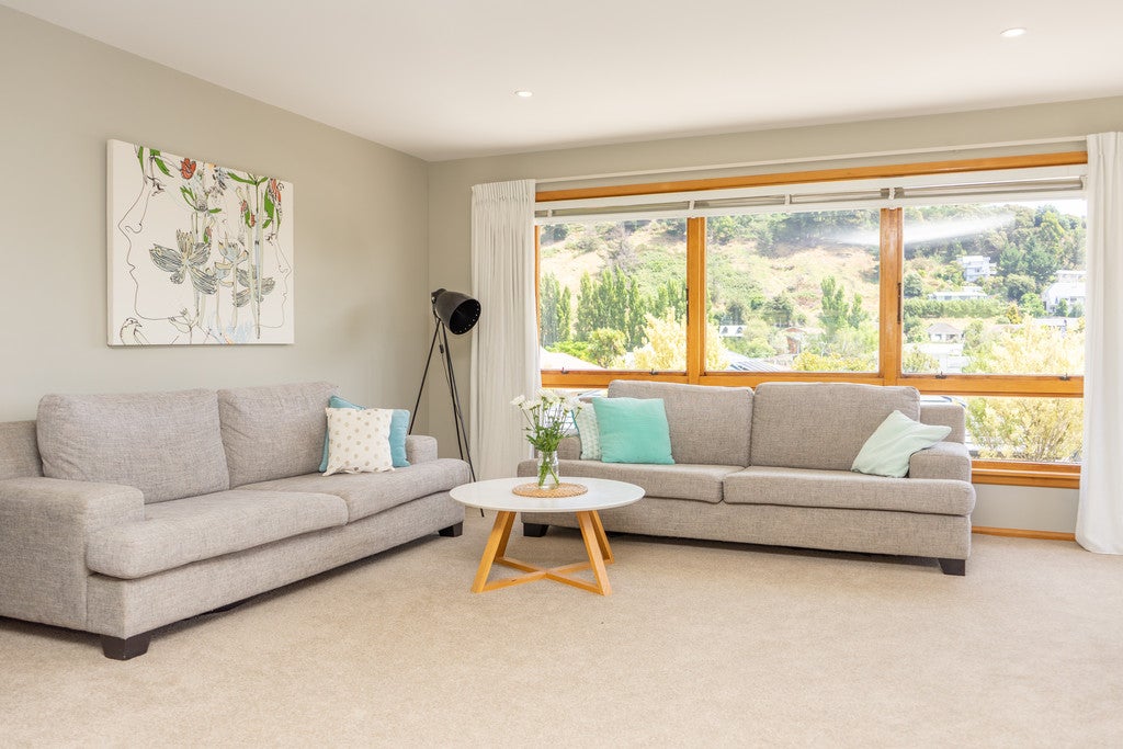 7 Heybridge Lane, Hillsborough, Christchurch - Carousel 2