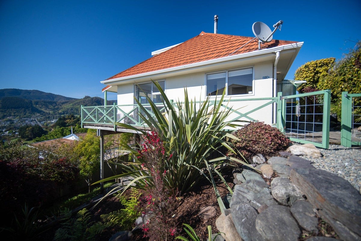 1/175 Princes Drive, Britannia Heights, Nelson - Carousel 1