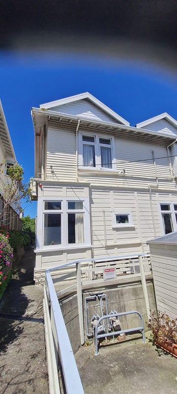 40 Pirie Street, Mount Victoria, Wellington - Carousel 1