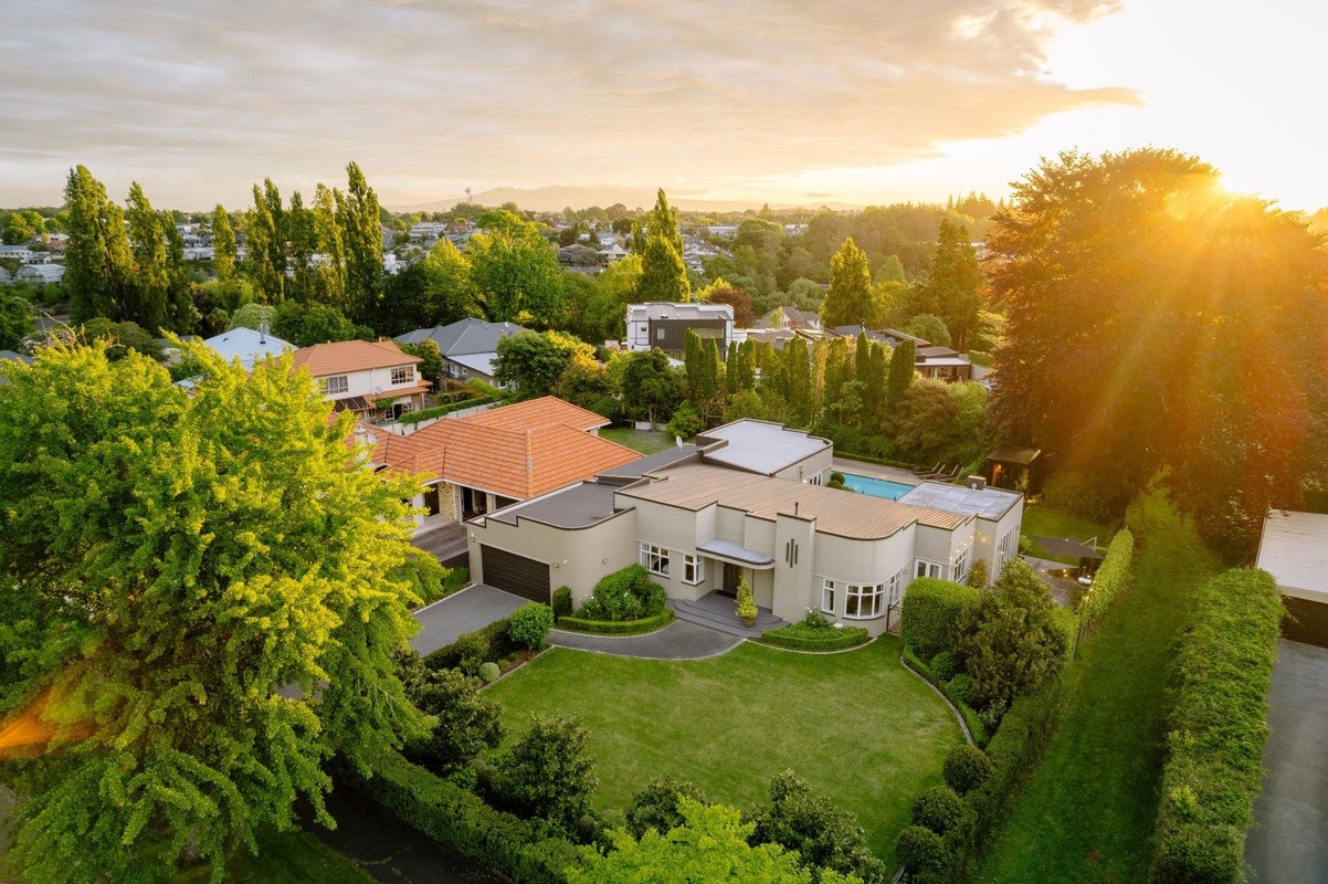 15 Anson Avenue, Fairfield, Hamilton - Carousel 2