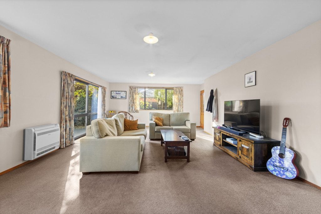2/31 Sails Street, Papanui, Christchurch - Carousel 2