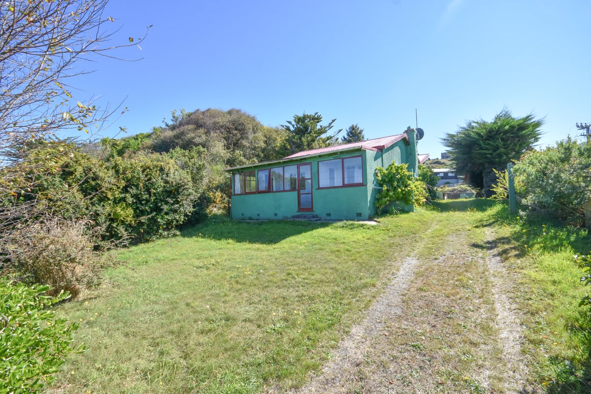 764 Brighton Road, Ocean View, Dunedin - Carousel 1