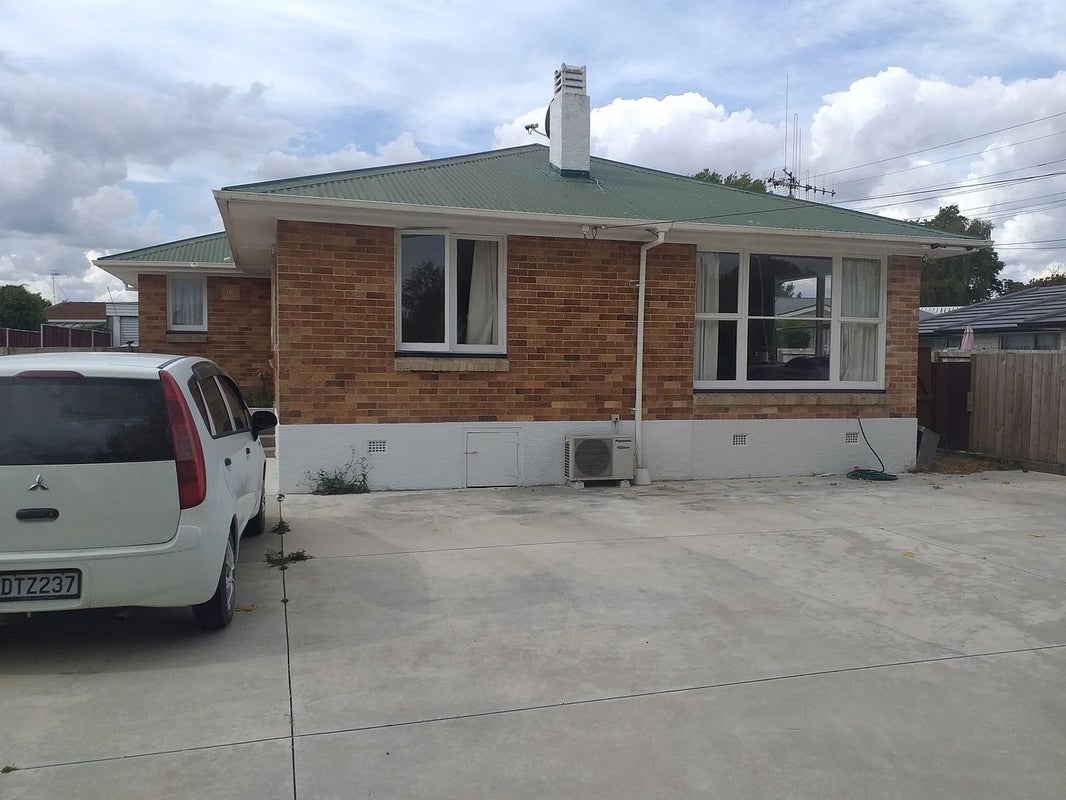 18 Cunningham Road, Beerescourt, Hamilton - Carousel 1