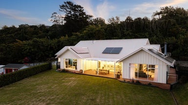 1 Lindis Lane, Kelson, Lower Hutt - Carousel 1