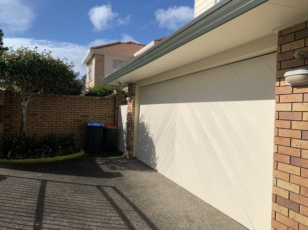 32 King Edward Avenue, Epsom, Auckland - Carousel 2