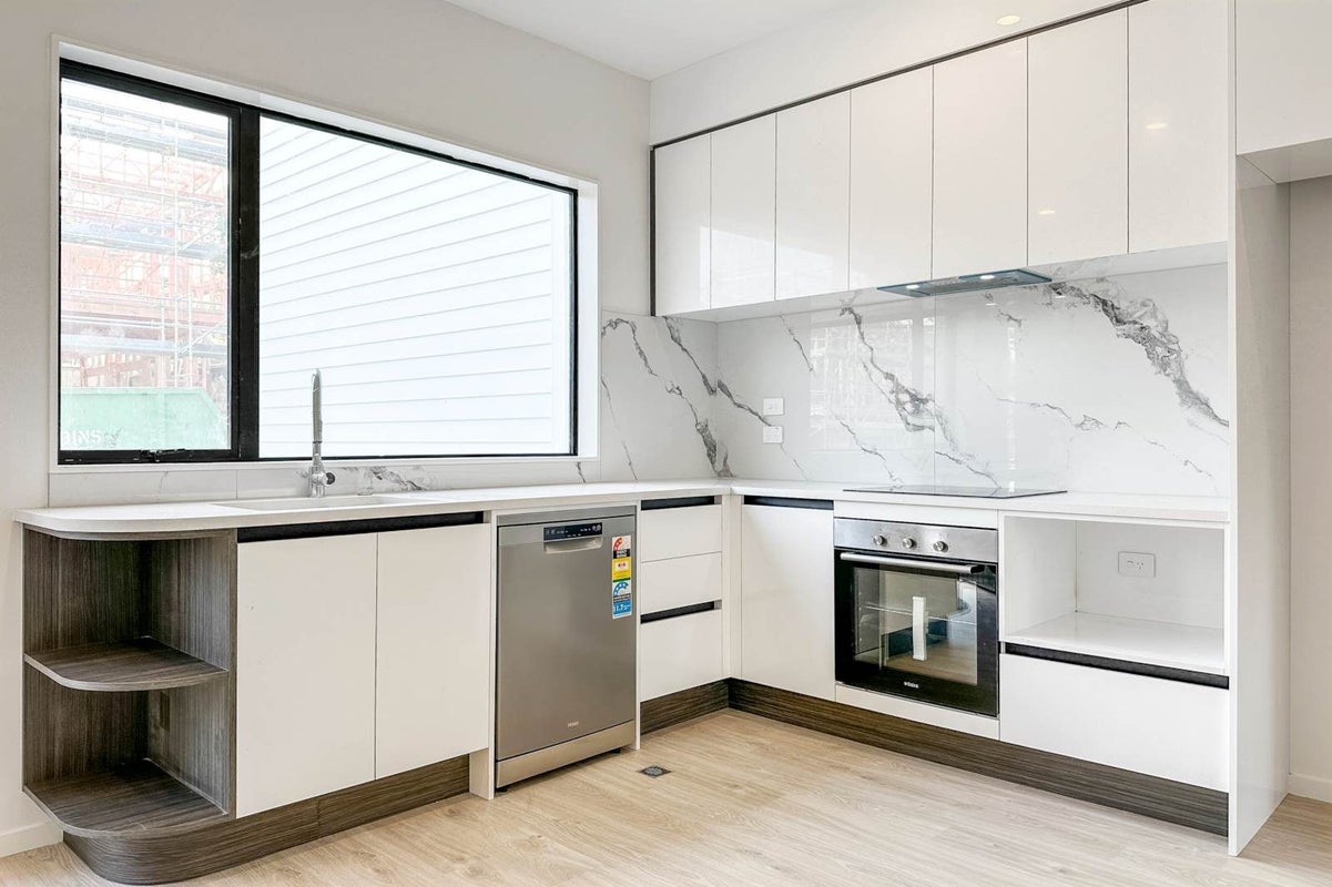 5/26 Parry Road, Mount Wellington, Auckland - Carousel 2