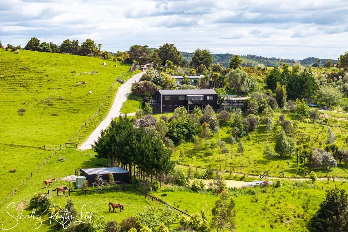 227 Porter Road, Paparoa, Paparoa - Carousel 1