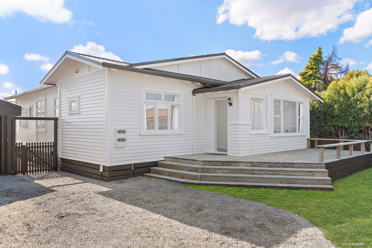 38 Karaka Street, Nawton, Hamilton - Carousel 1
