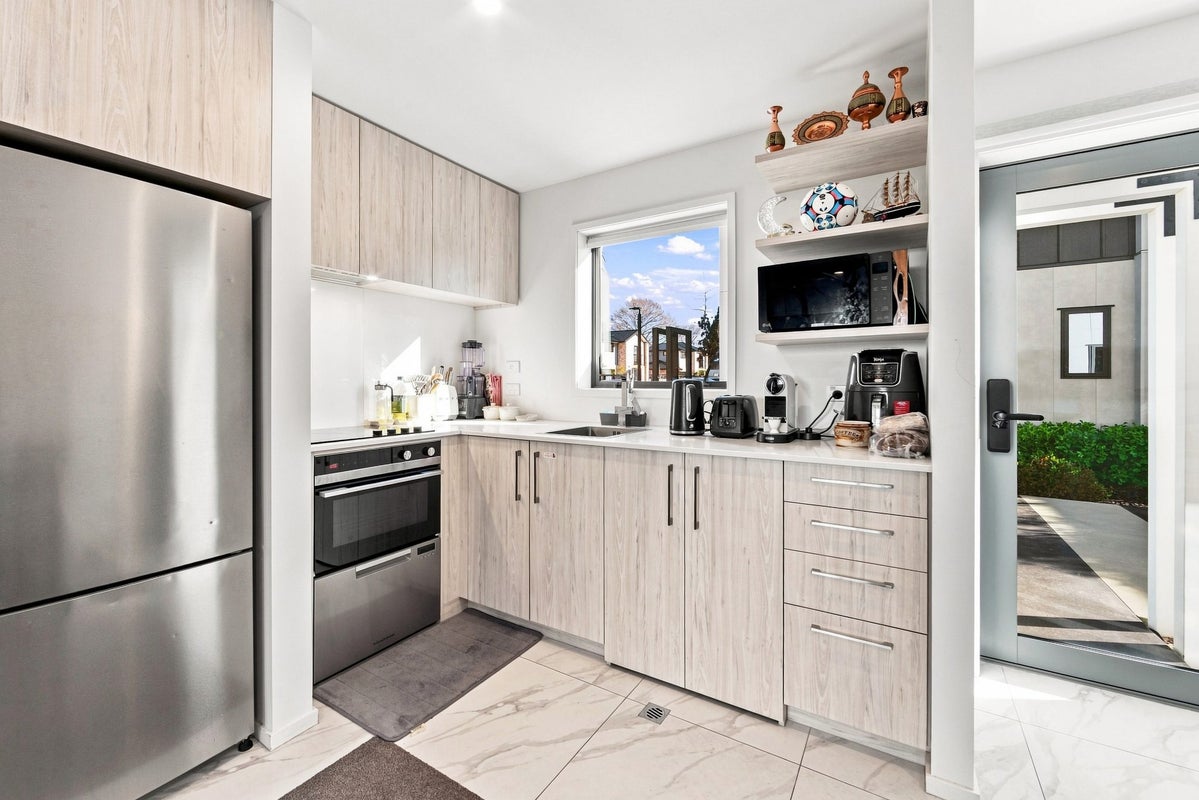 2/81 Mohua Lane, Upper Riccarton, Christchurch City, Canterbury - Carousel 2