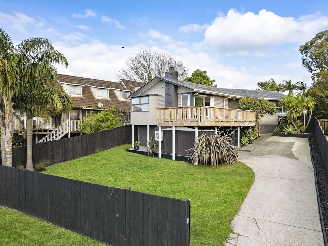 47 Felgrove Street, Glendene, Auckland - Carousel 1