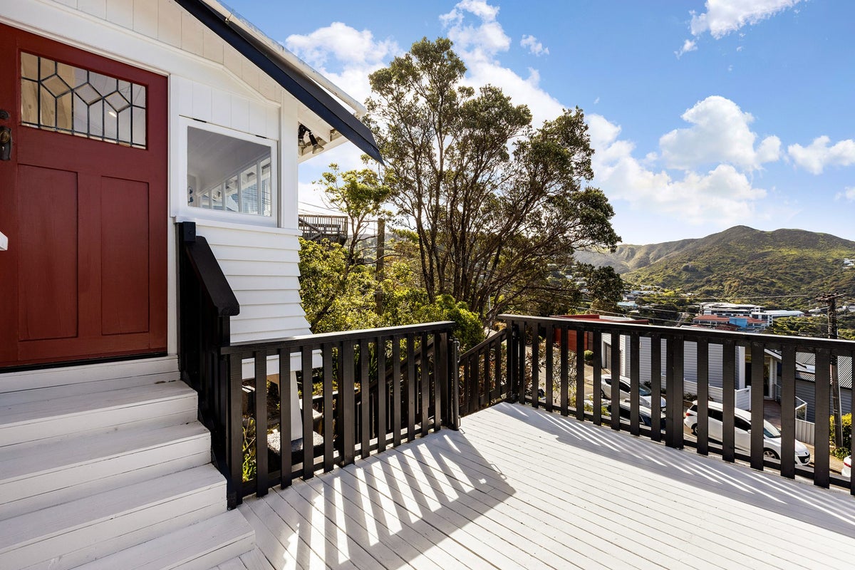 39 Mairangi Road, Wadestown, Wellington - Carousel 2