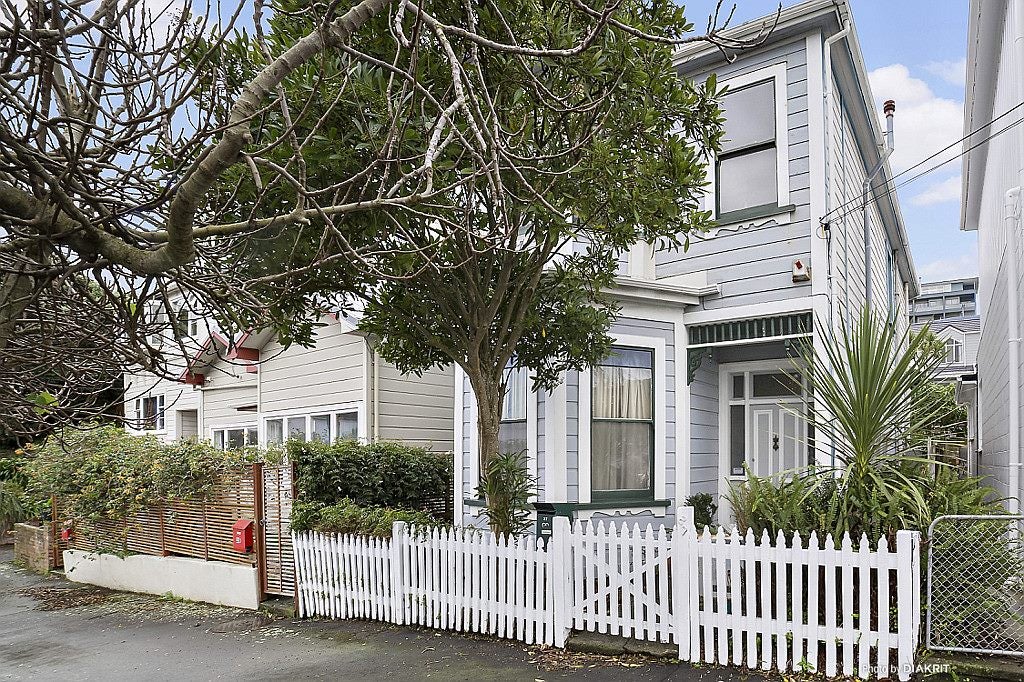 27 Hiropi Street, Newtown, Wellington - Carousel 2