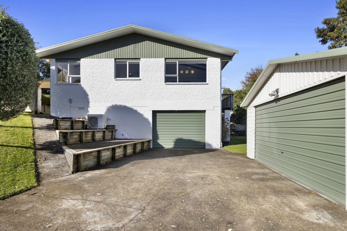 18A Anne Street, Ferndale, New Plymouth - Carousel 1