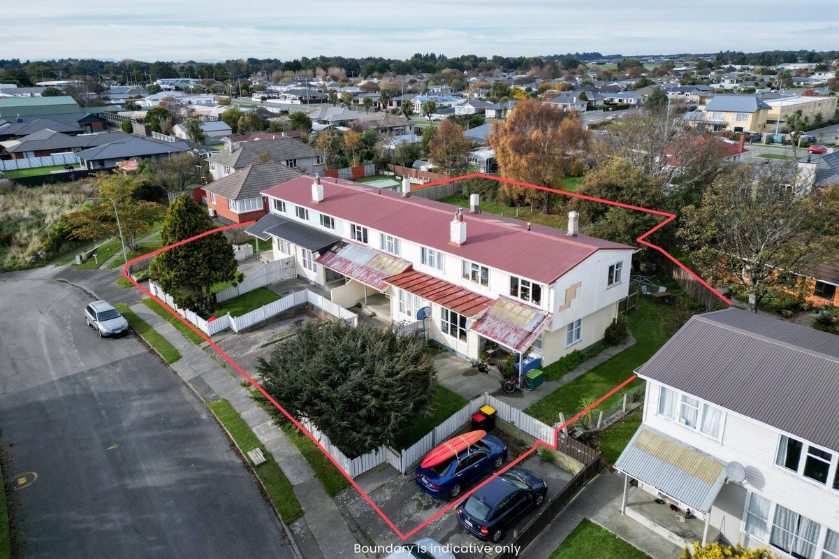 25 Lithgow Place East, Glengarry, Invercargill - Carousel 1