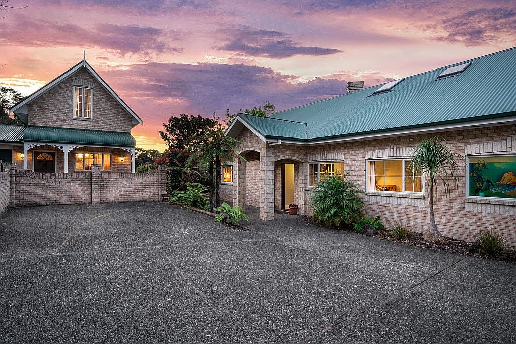 181 Shaw Road, Oratia, Auckland - Carousel 35